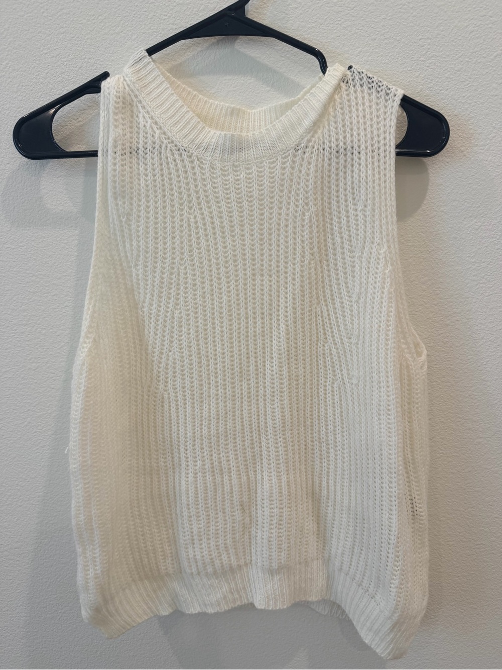 SHEIN Cream Knit Sleeveless Tank